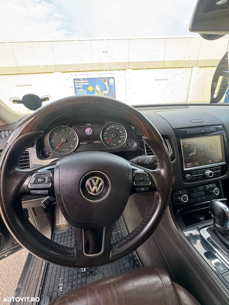 Volkswagen Touareg 3.0 V6 TDI BMT - 8