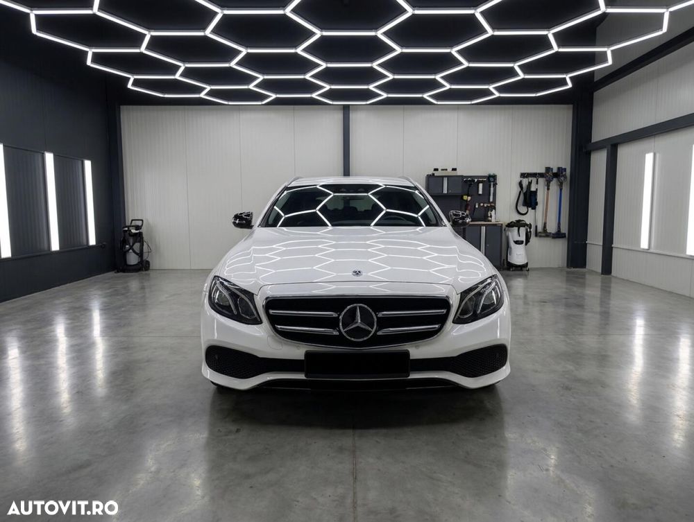 MERCEDES-BENZ E-Class 2018