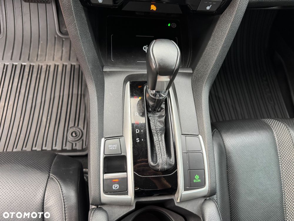 Honda Civic 1.5 i-VTEC Turbo CVT Executive - 24