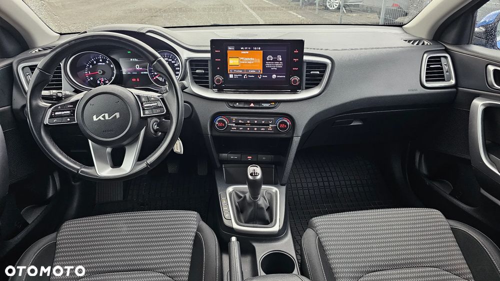 Kia Ceed 1.5 T-GDI L - 6