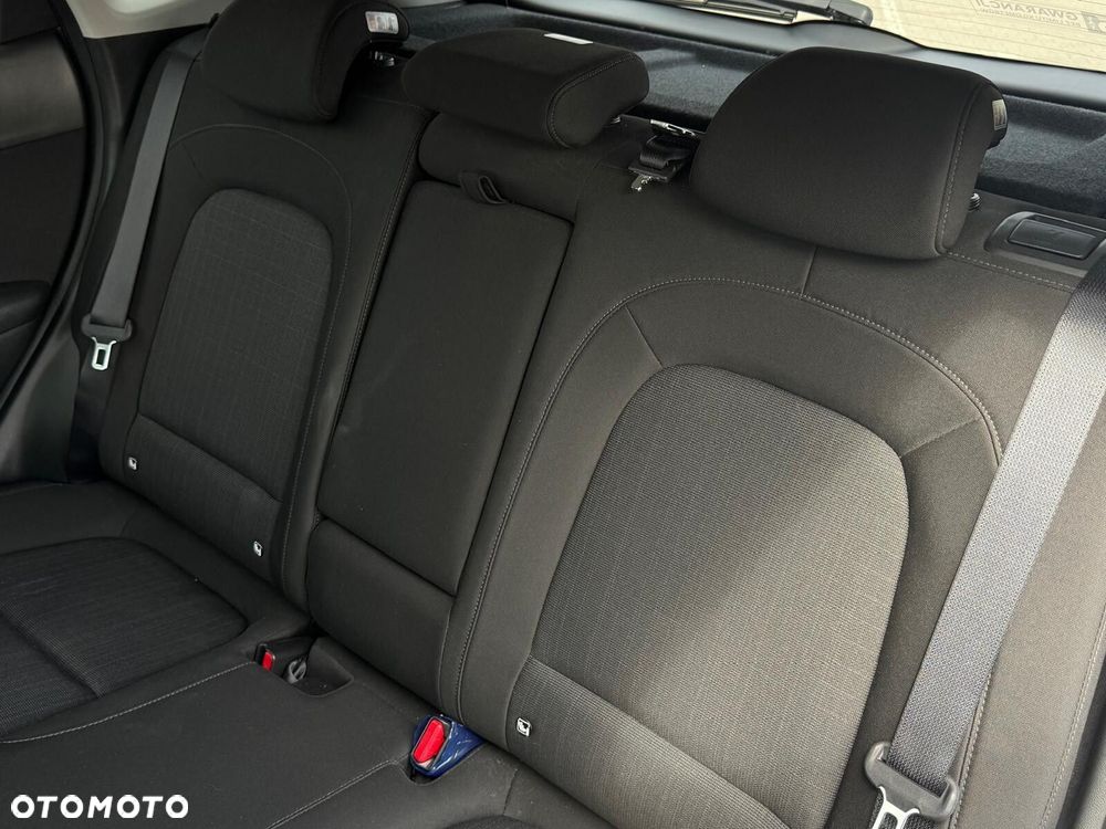 Hyundai Kona 1.6 GDI Hybrid Premium DCT - 27