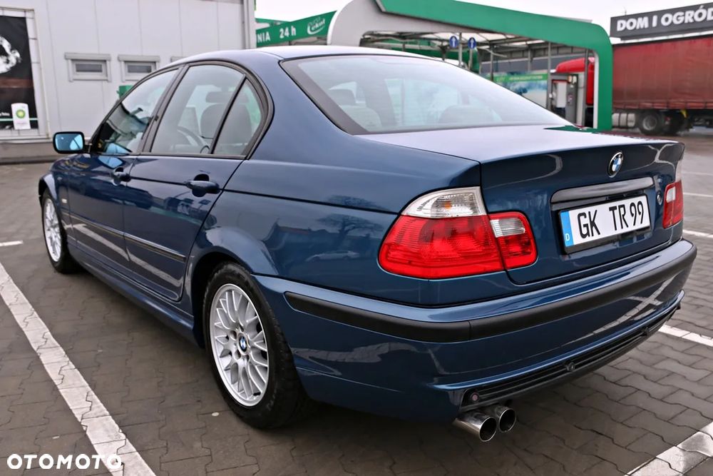 BMW Seria 3 - 17