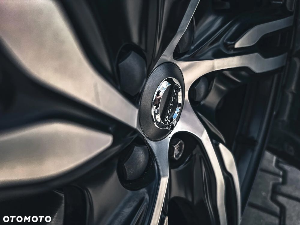 Volvo S90 D5 AWD R-Design - 11