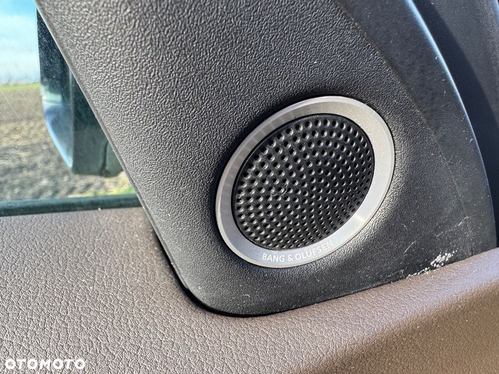 Audi A4 ver-avant-2-0-tdi-dpf-multitronic-s-line-sportpaket - 8