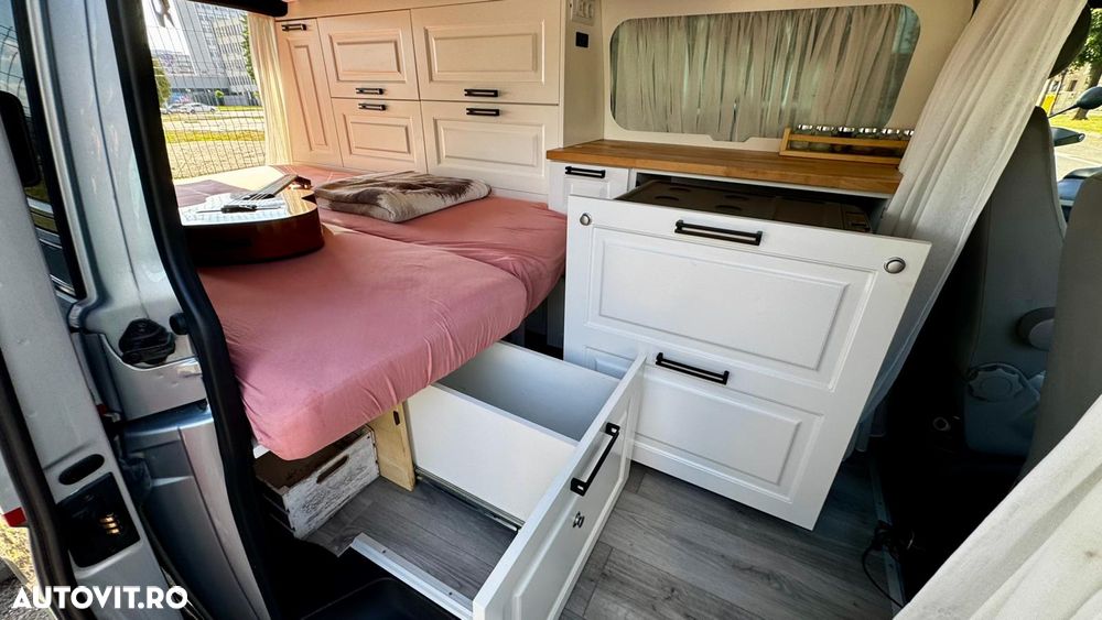 Volkswagen Transporter - 15