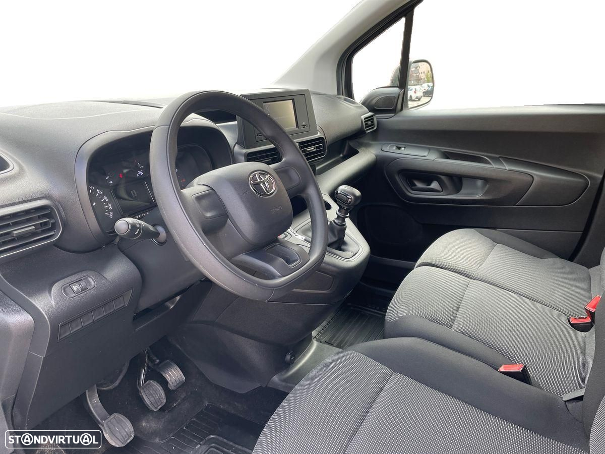 Toyota Proace - 8