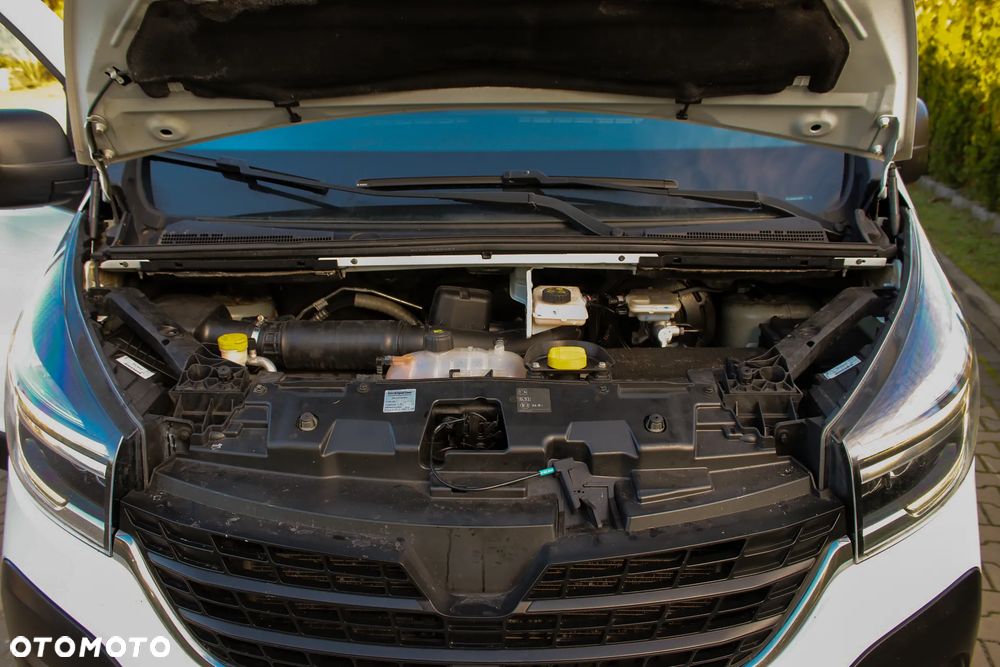 Renault Trafoc - 36