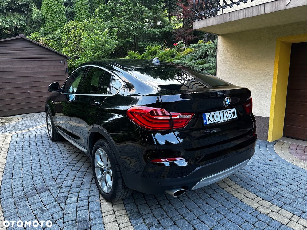 BMW X4 xDrive20d xLine - 28