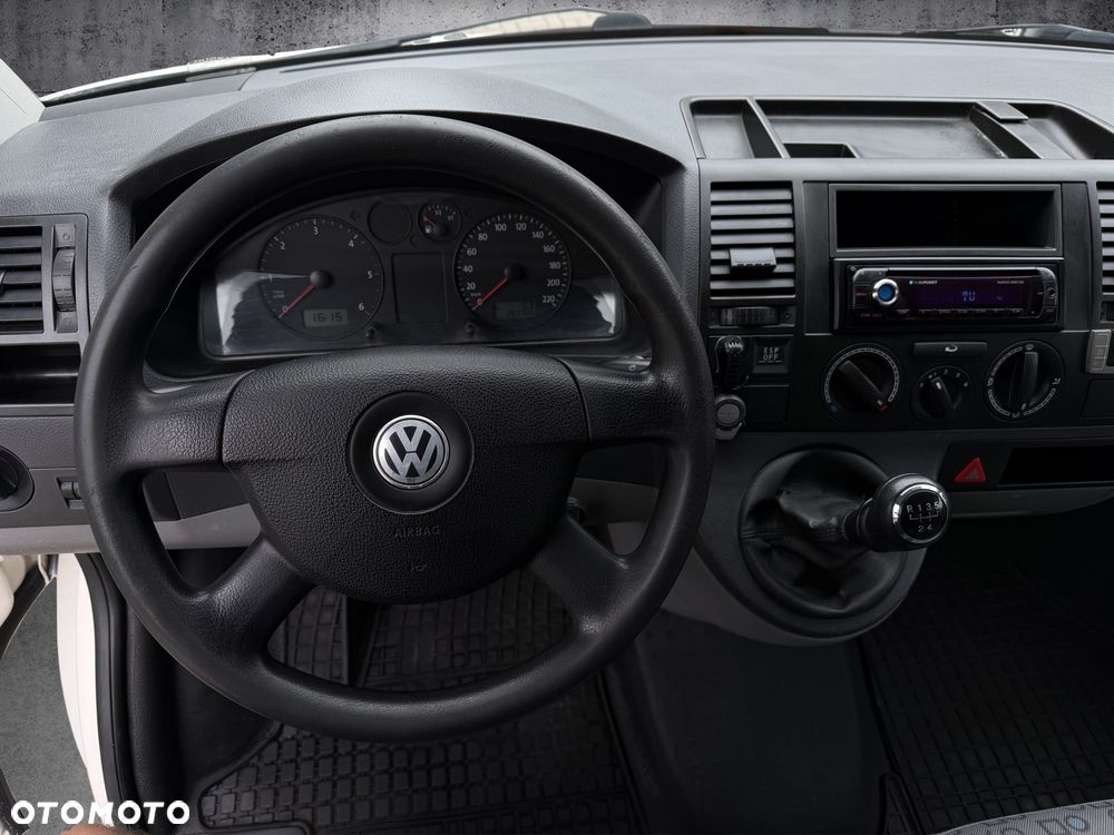Volkswagen Transporter - 13