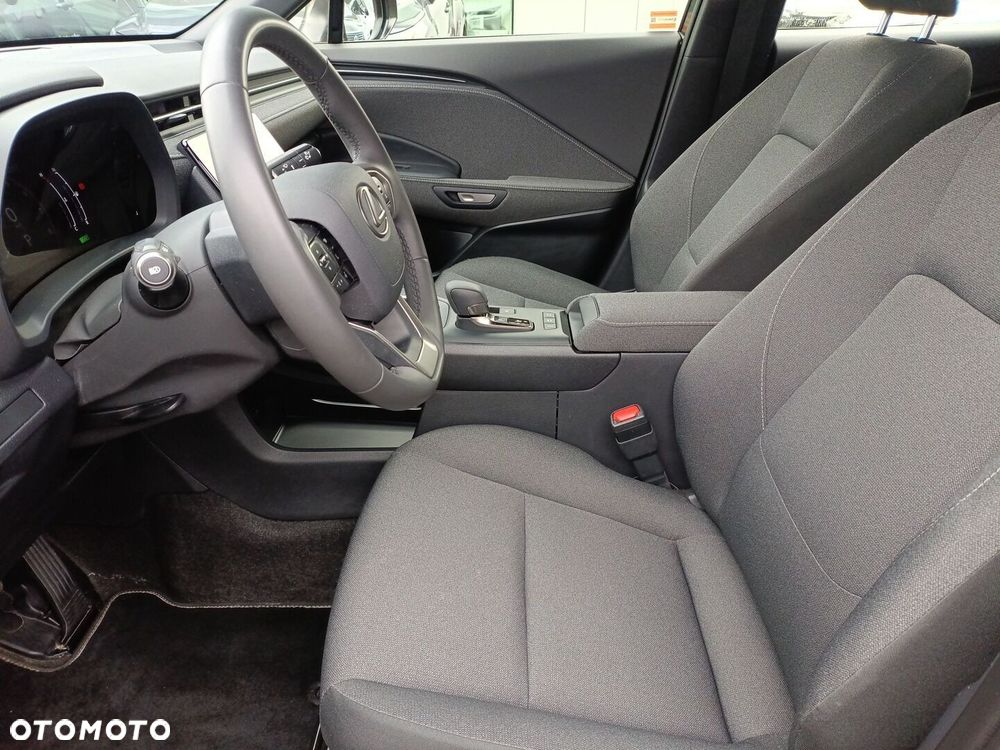 Lexus LBX 1.5 Hybrid - 19