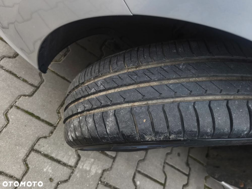 Hyundai i30 1.0 T-GDI GO - 25