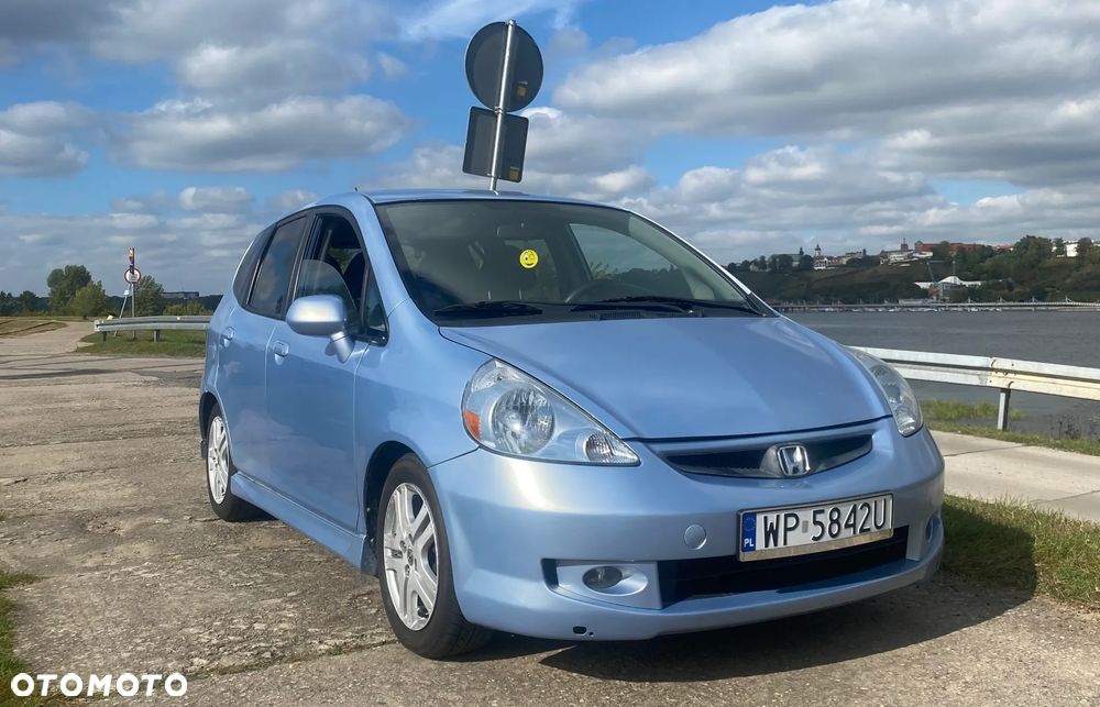 Honda Fit - 3