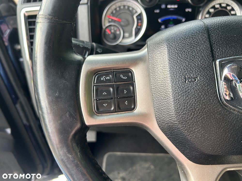 Dodge RAM - 10