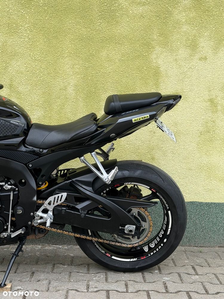 Suzuki GSX-R - 23