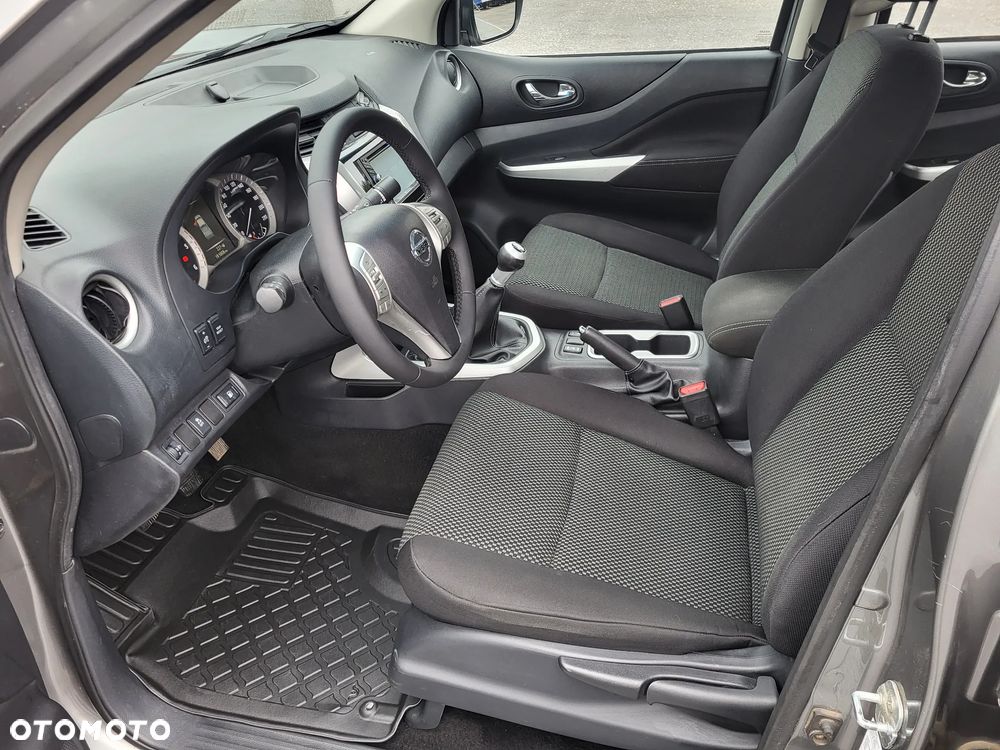 Nissan Navara 2.5 D LE Long EU5 - 8