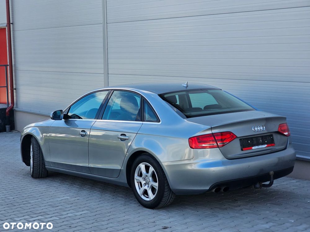 Audi A4 Limousine 2.0 TDI DPF Ambition - 8