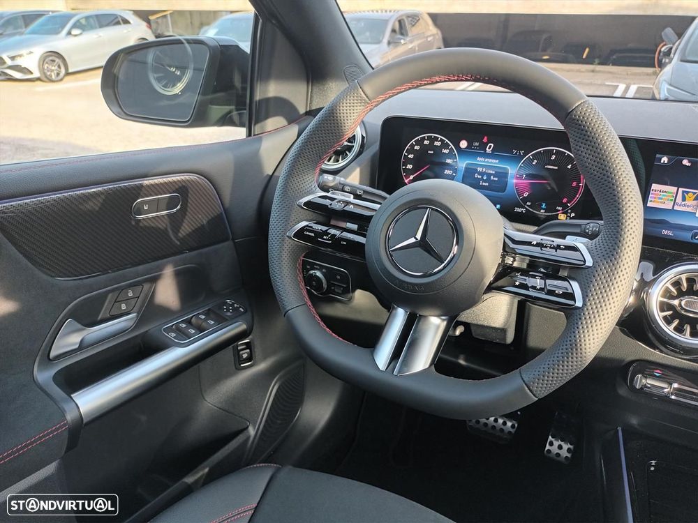 Mercedes-Benz B 180 d - 16