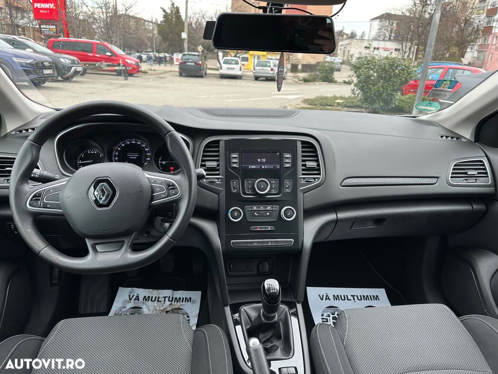 Renault Megane ENERGY TCe 100 LIFE - 8