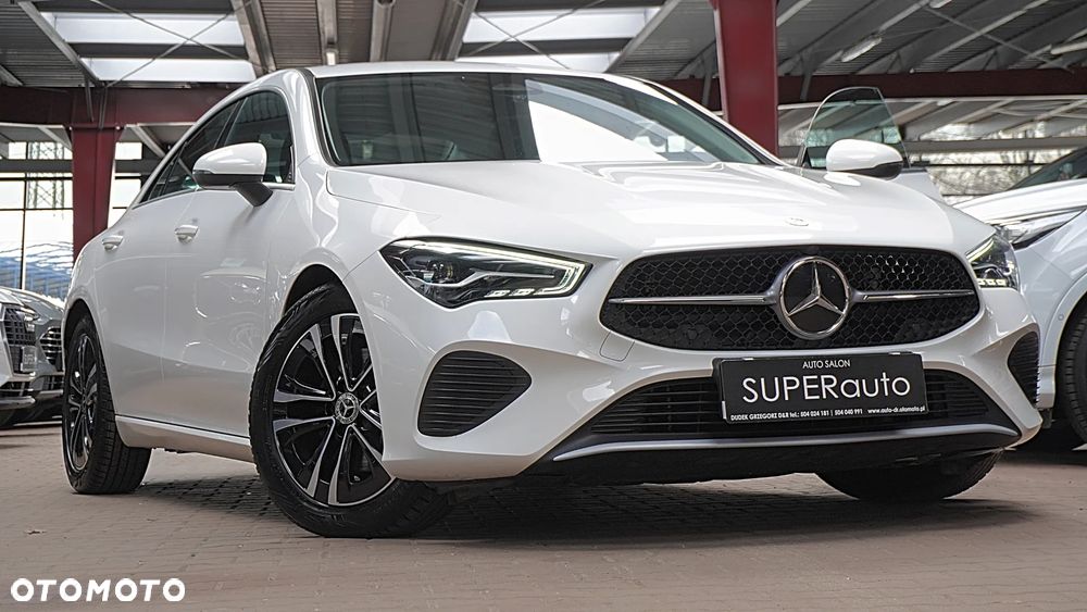 Mercedes-Benz CLA 200 7G-DCT - 1