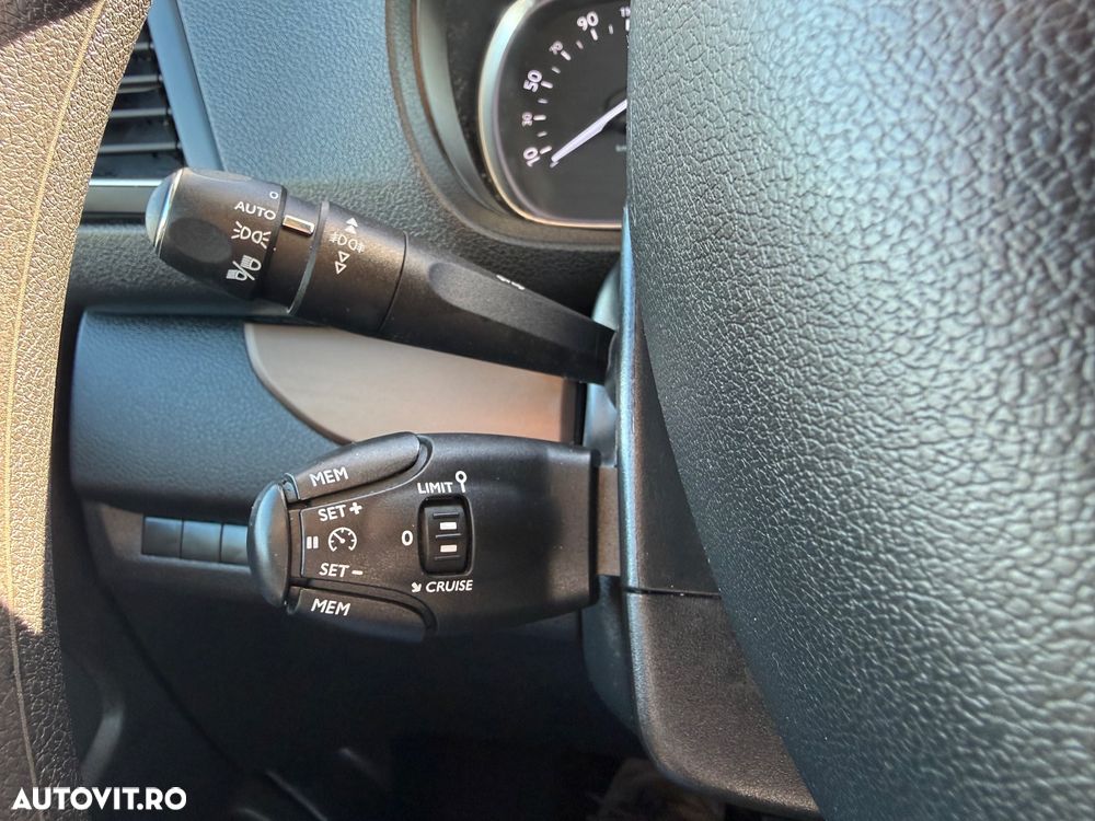 Toyota Proace 2,0-l-D-4D L1 (7-Si.) Verso Executive - 36