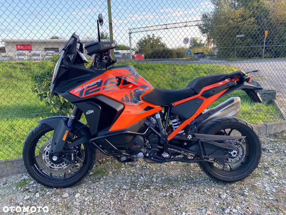 KTM Adventure - 30