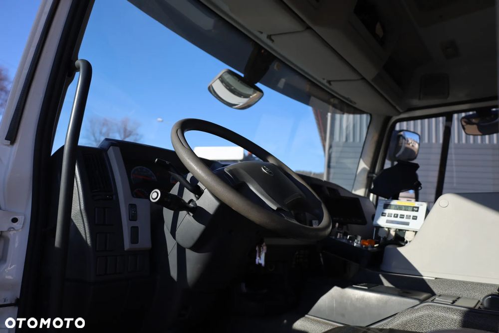 Volvo Śmieciarka VOLVO FE 340 - 35