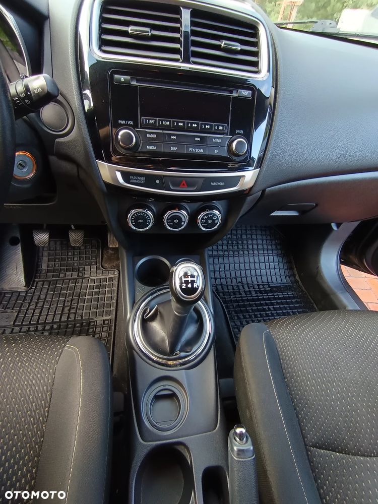 Mitsubishi ASX - 14