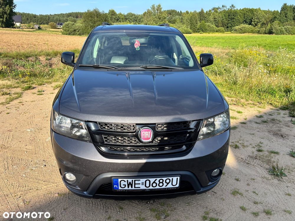 Fiat Freemont 2.0 Multijet Black Code AWD - 4