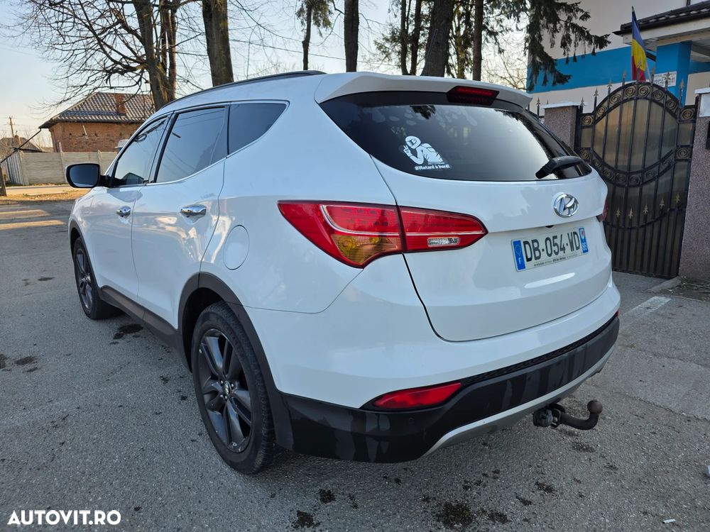 Hyundai Santa Fe Grand 2.2 CRDI 4WD Automatik Premium - 3