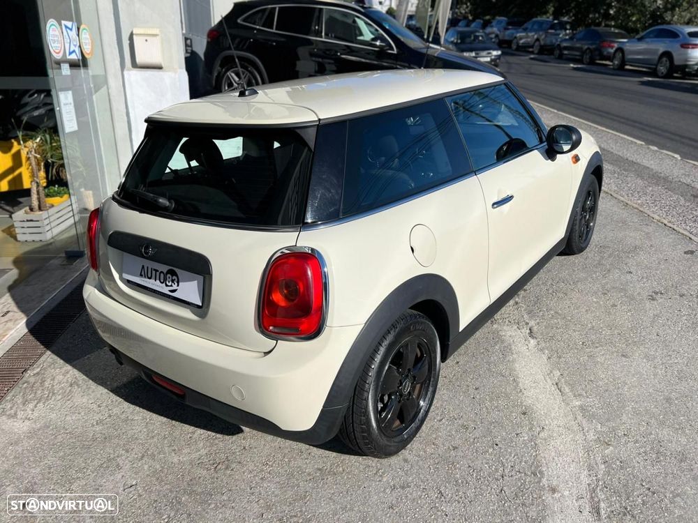 MINI 3 Portas One D - 3