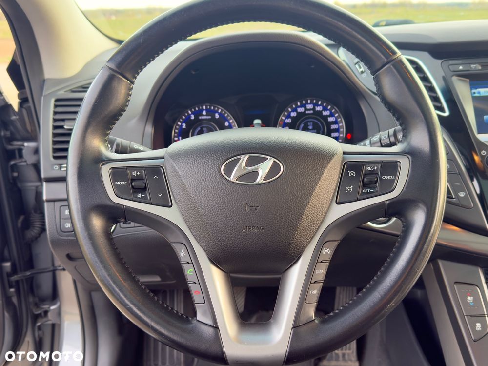 Hyundai i40 2.0 Premium - 9