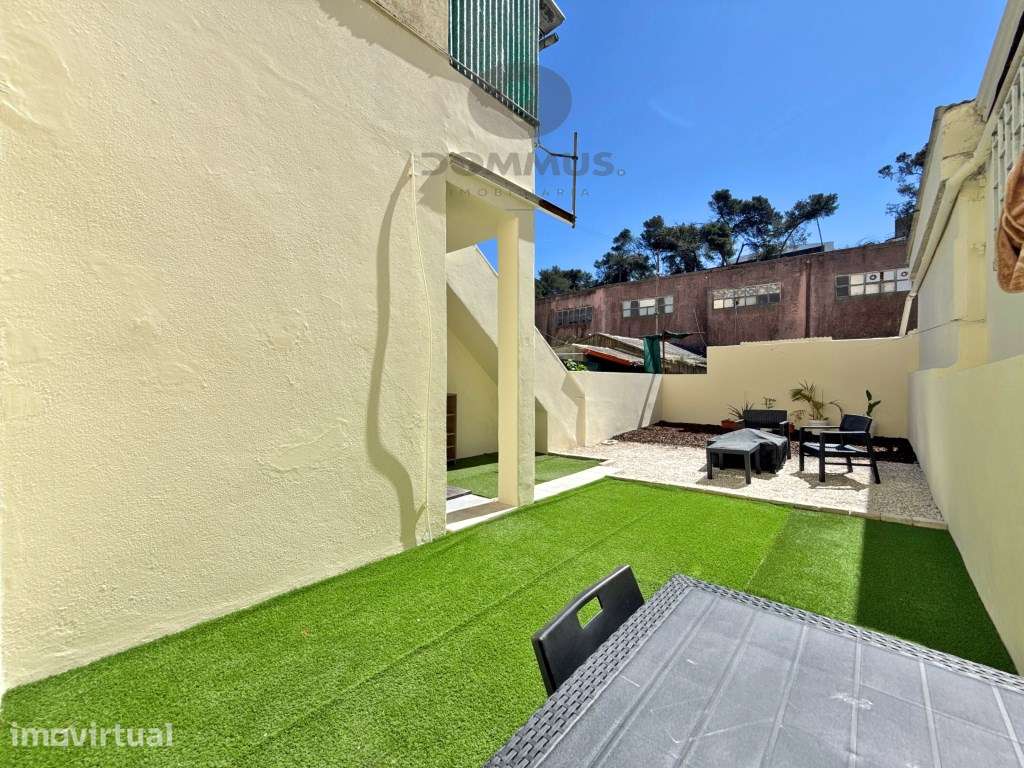 Apartamento T1 com Terraço em Camarate - Grande imagem: 4/29