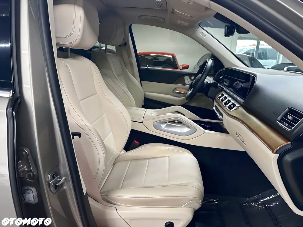Mercedes-Benz GLE - 9