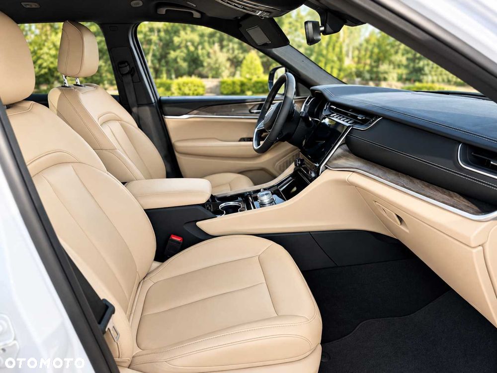 Jeep Grand Cherokee - 5