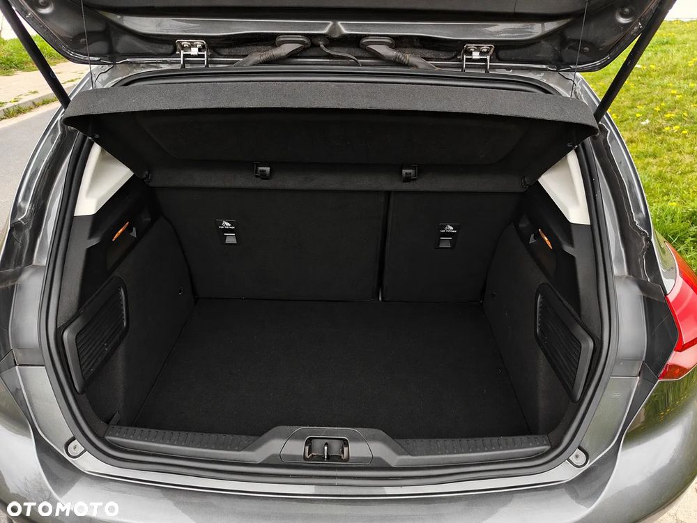 Ford Focus 1.0 EcoBoost Edition - 10