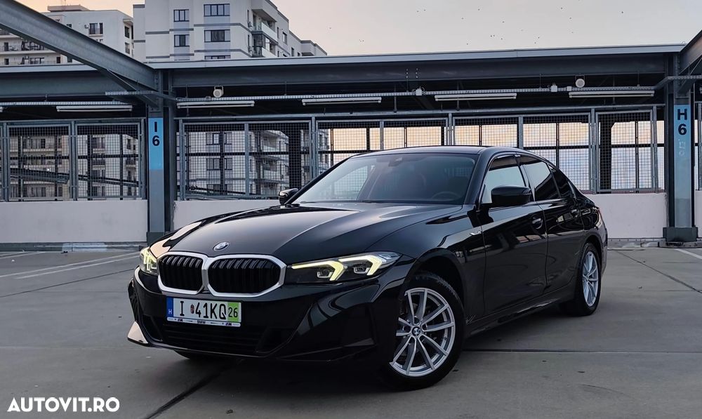BMW Seria 3 320i Aut. Advantage - 2