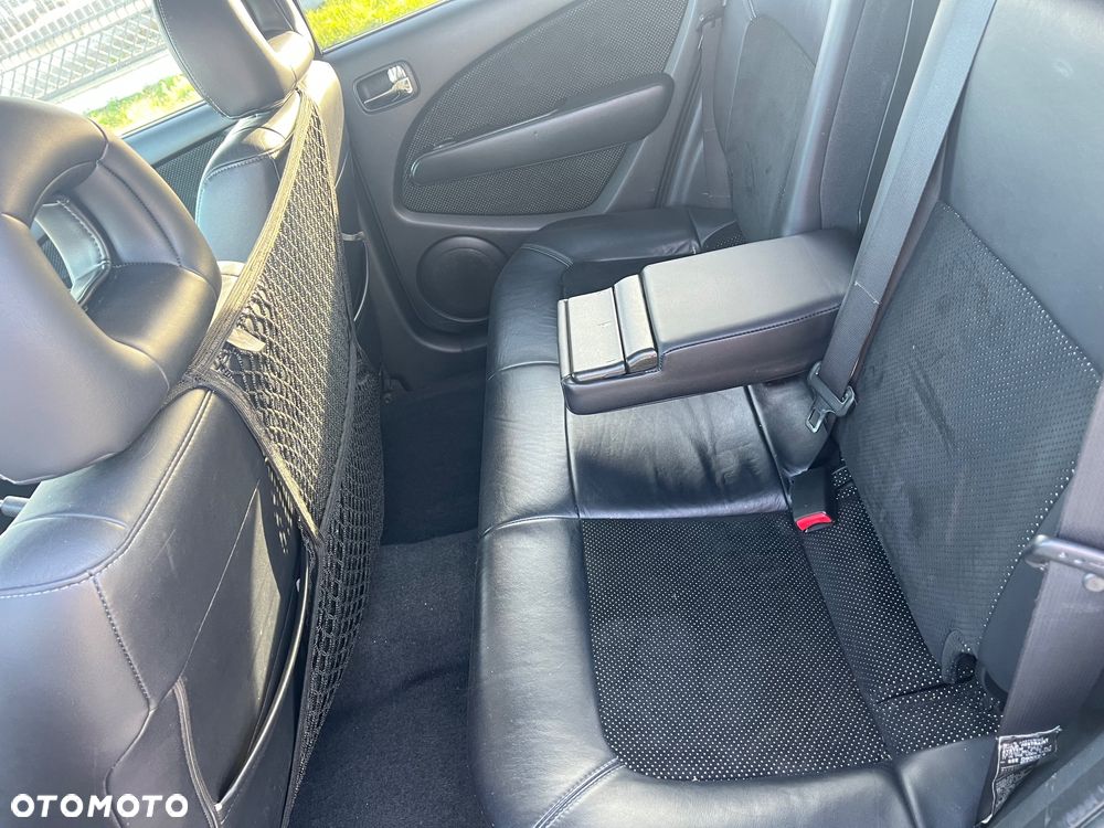 Mitsubishi Outlander 2.0 Turbo 4WD - 14