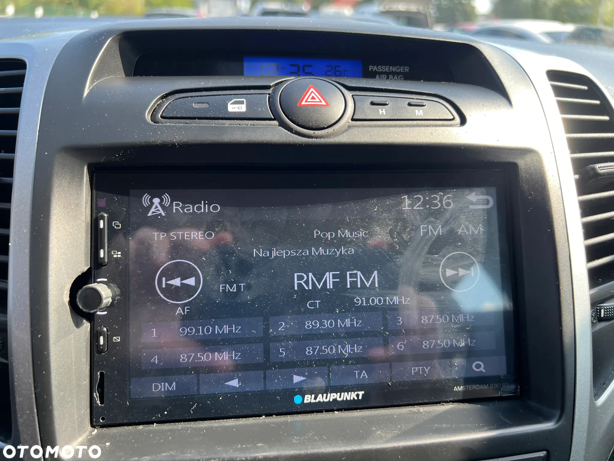 Hyundai ix20 - 15