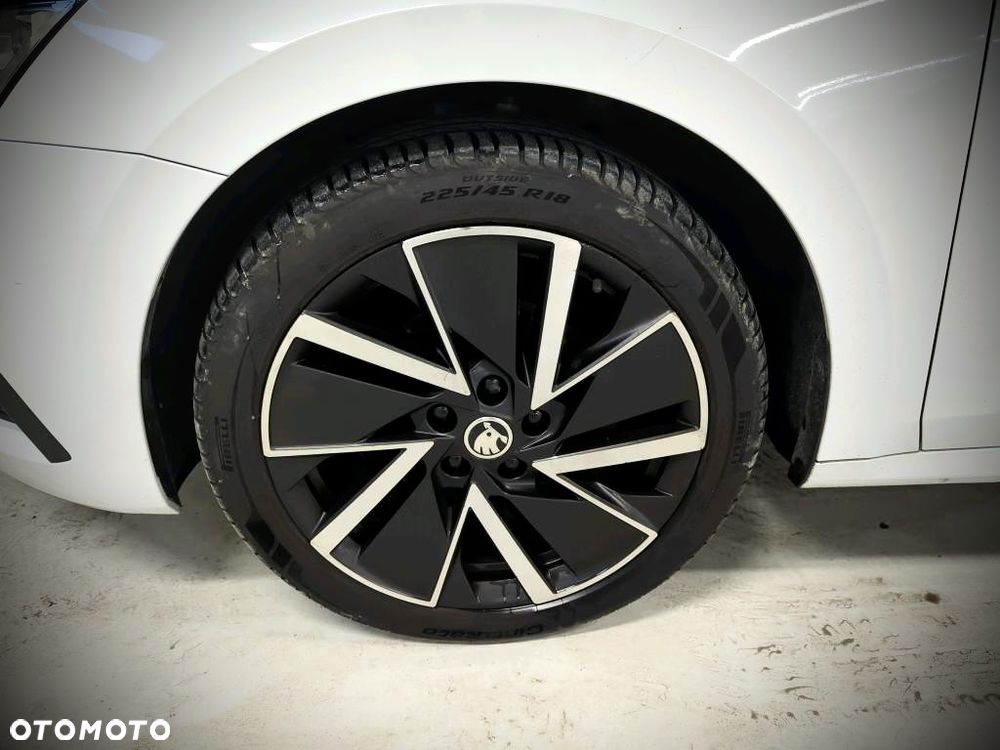 Skoda Octavia 2.0 TDI Style DSG - 7