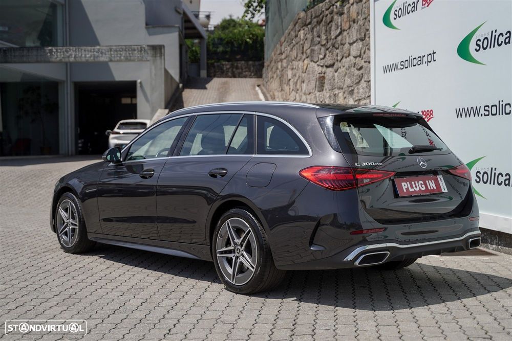 Mercedes-Benz C 300 de AMG Line - 3