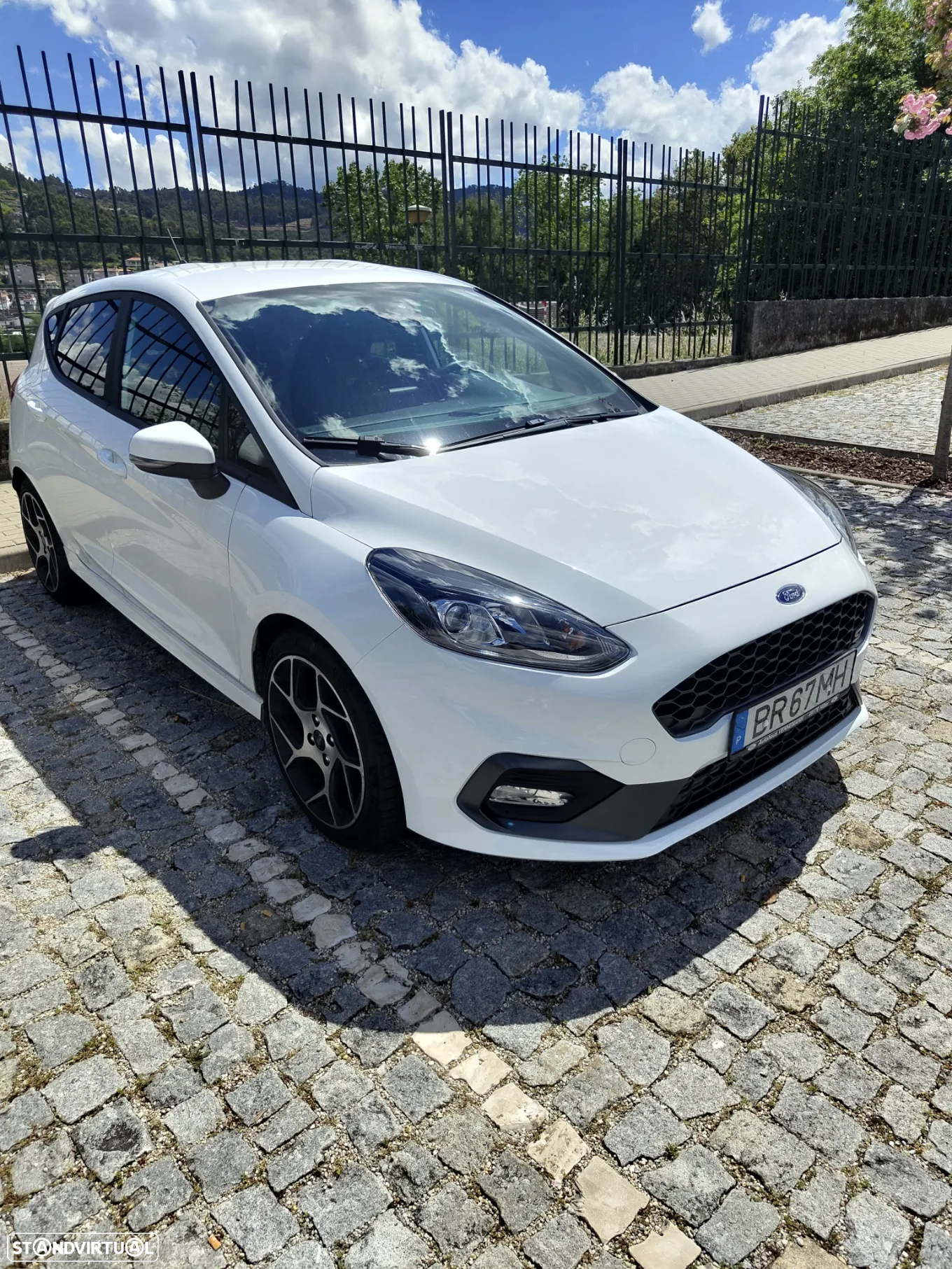 Ford Fiesta 1.5 EcoBoost S&S ST - 10