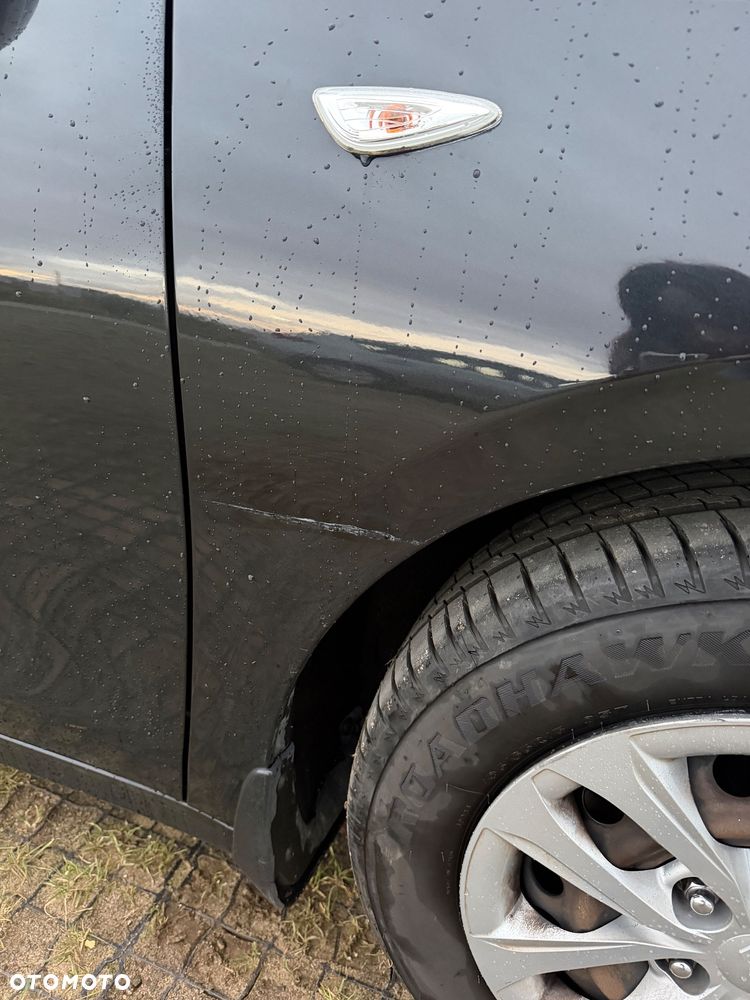 Kia Ceed - 11