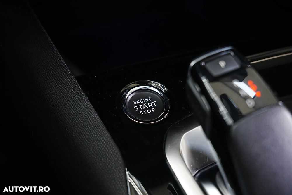 Peugeot 3008 BlueHDi 130 Stop & Start EAT8 Allure Business-Paket - 24
