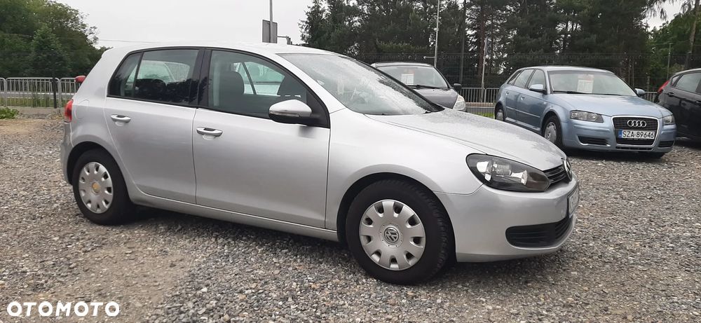 Volkswagen Golf - 20