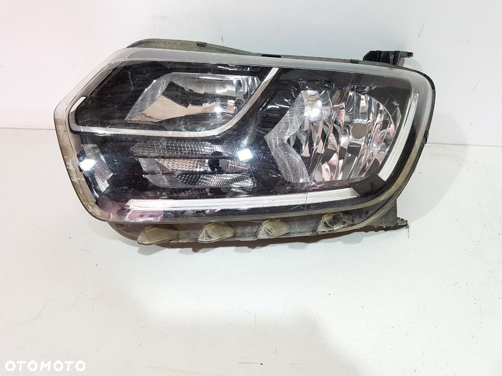 DACIA DUSTER II 2 LAMPA PRZÓD PRZEDNIA LEWA 260609367R EUROPA ORYGINAŁ - 5