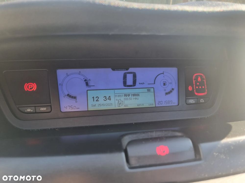 Citroën C4 Picasso - 15