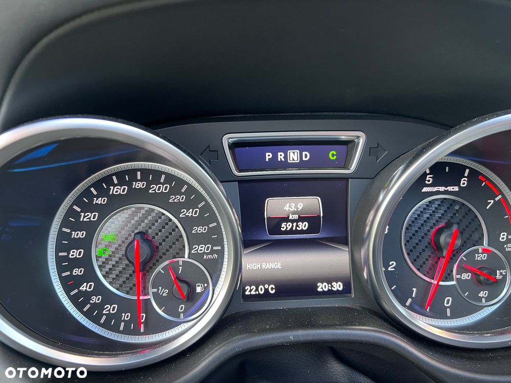 Mercedes-Benz Klasa G AMG 63 AMG SPEEDSHIFT 7G-TRONIC - 30