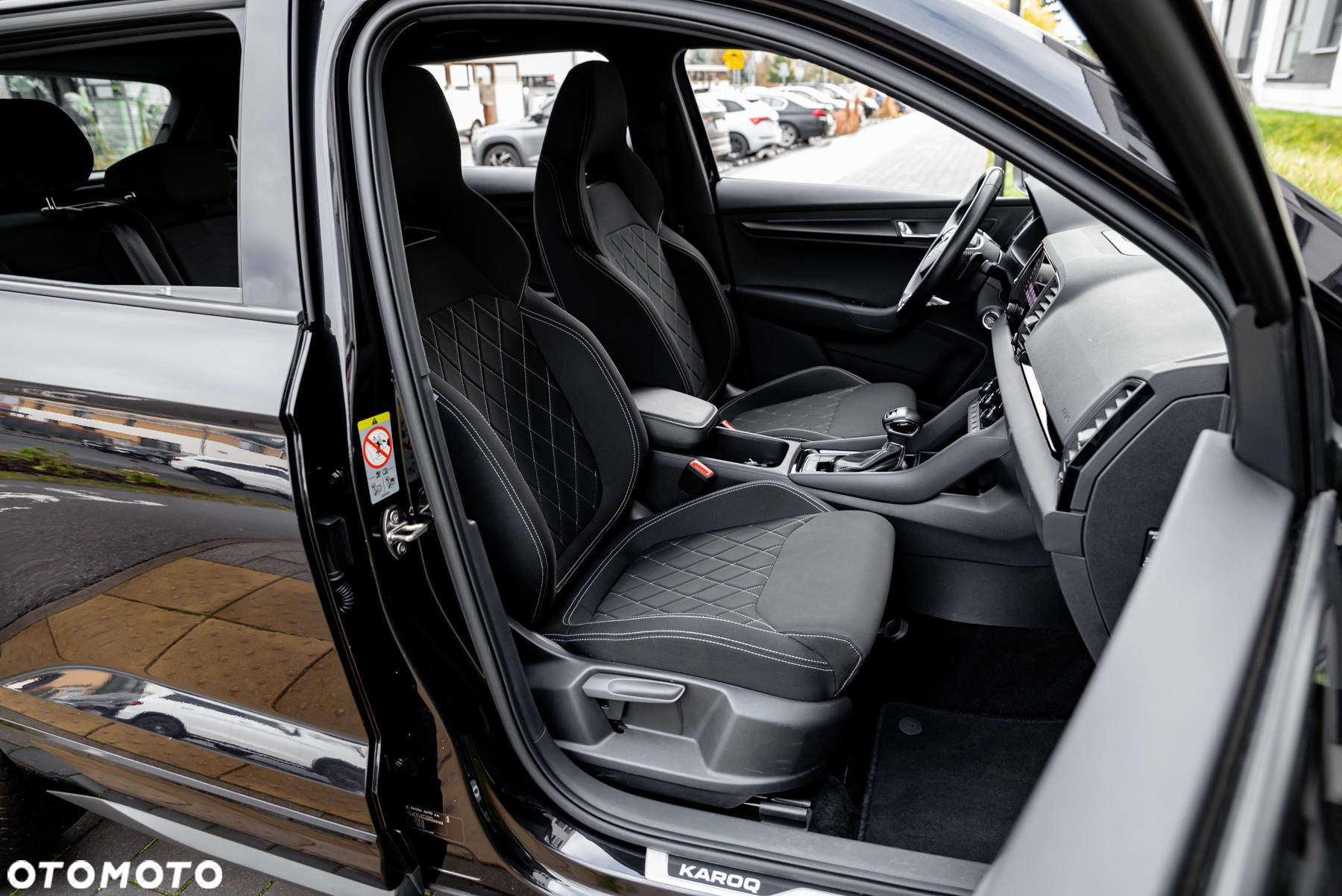Skoda Karoq 2.0 TSI 4x4 DSG Sportline - 27