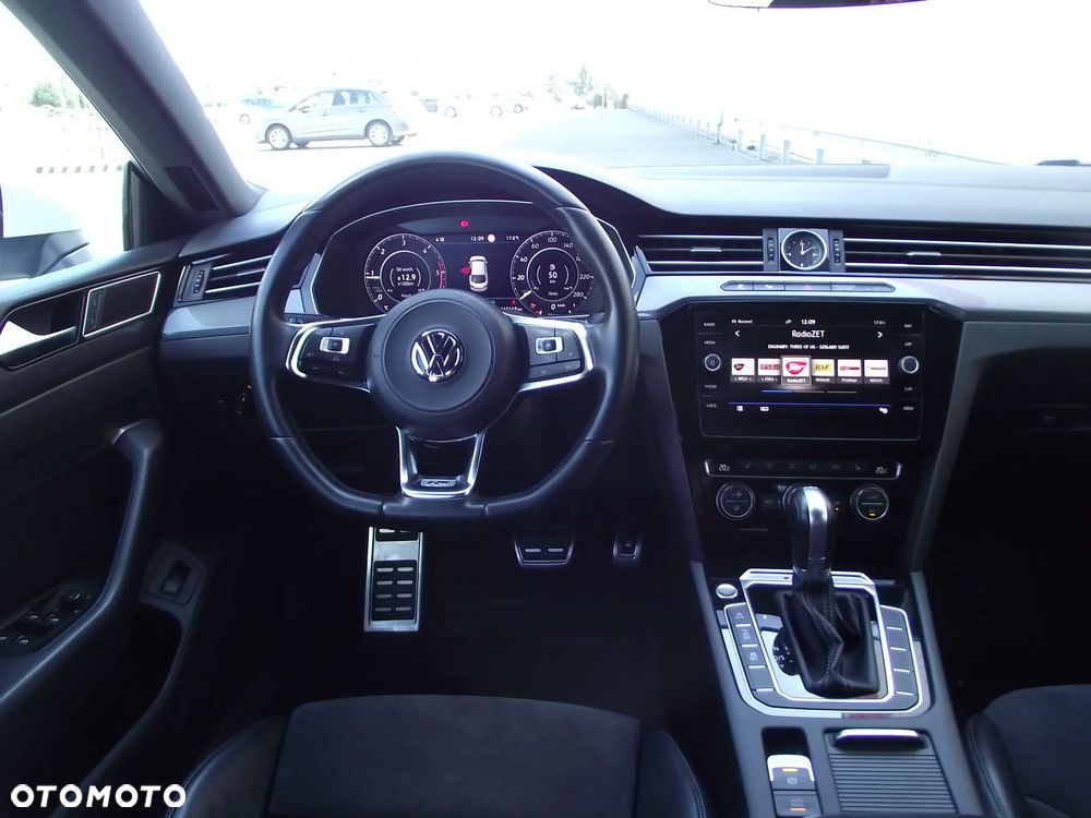 Volkswagen Arteon 2.0 TDI Bi-Turbo SCR 4Mot R-Line Edition DSG - 16