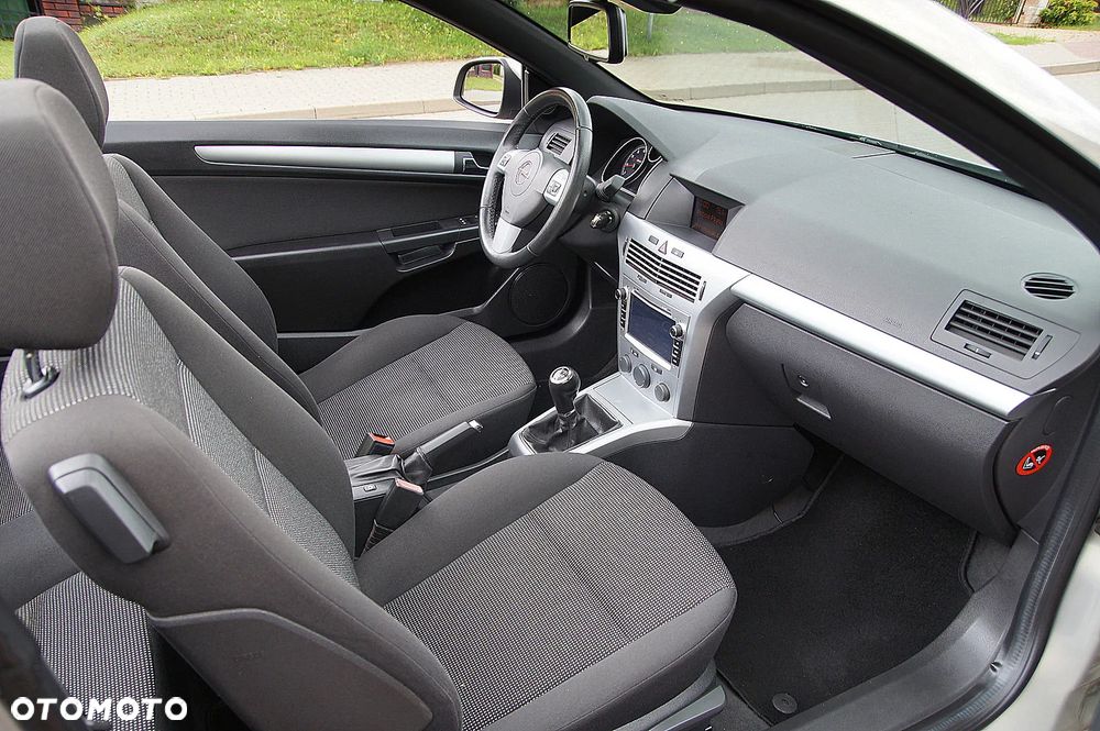 Opel Astra 1.6 Edition - 32